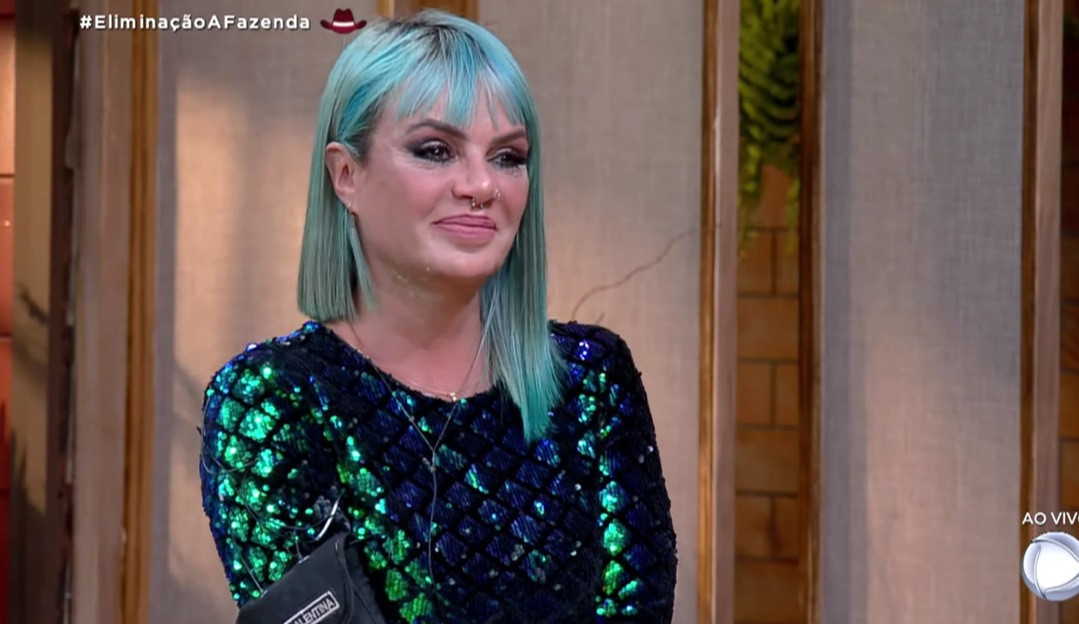 A Fazenda 13: Valentina admite que mentiu sobre jaqueta de Rico para proteger Dayane