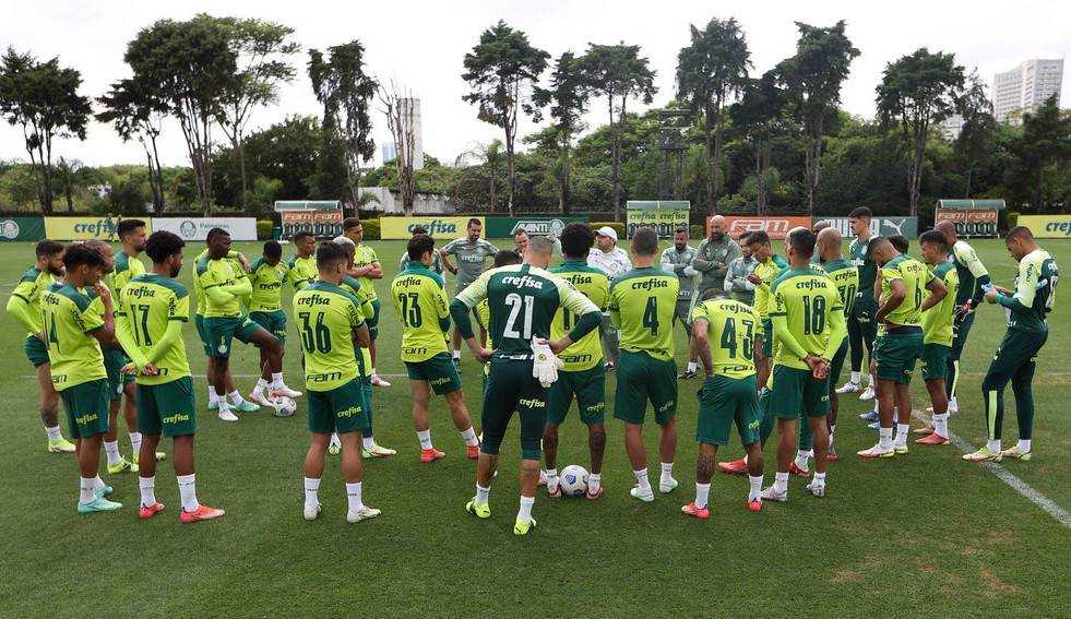 Com reservas no último jogo, Palmeiras terá o time titular diante do Fortaleza