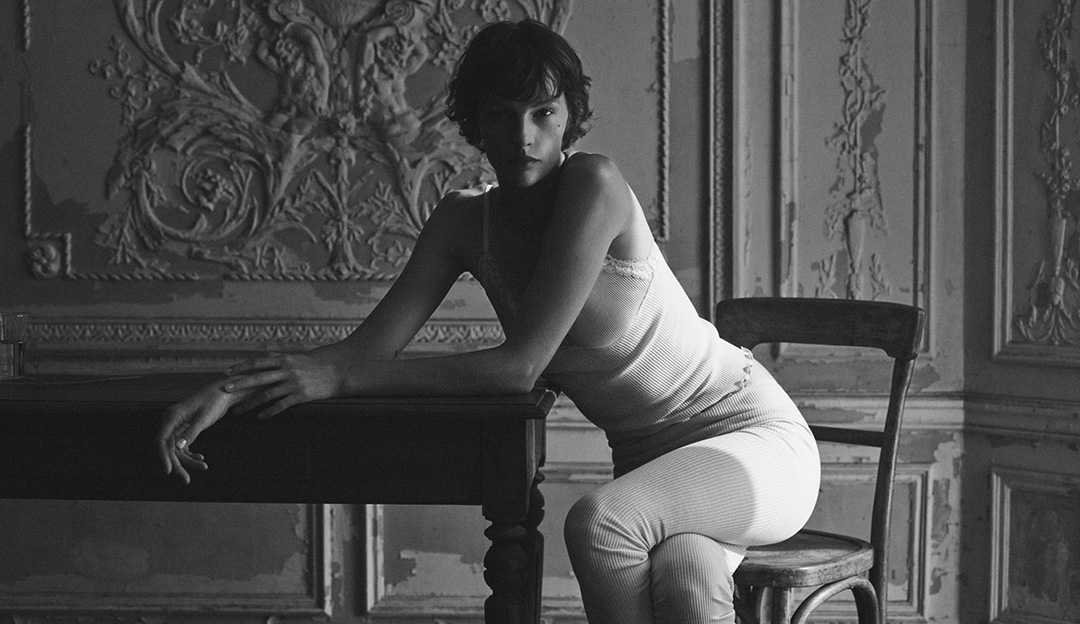 Zara lança linha de lingerie pela primeira vez