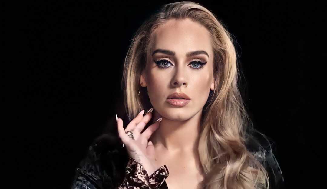 Adele fala sobre música que fez para o filho: “/Ele passará por estágios de ódio na adolescência”/
