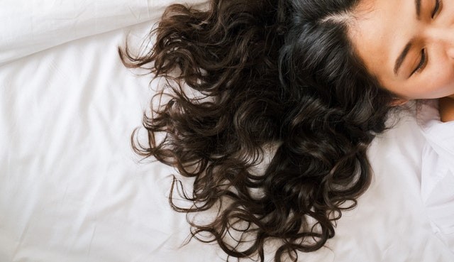 Skinificação capilar: conheça mais sobre o novo método de cuidado