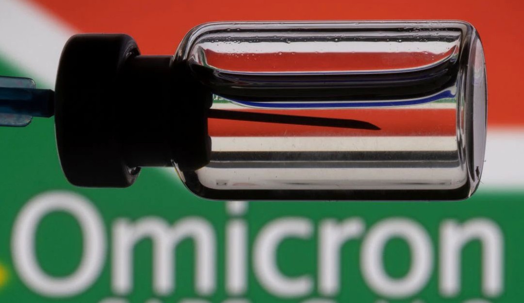 Reino Unido convoca reunião do G7 pra falar sobre Ômicron, mas OMS pede que as fronteiras não sejam fechadas