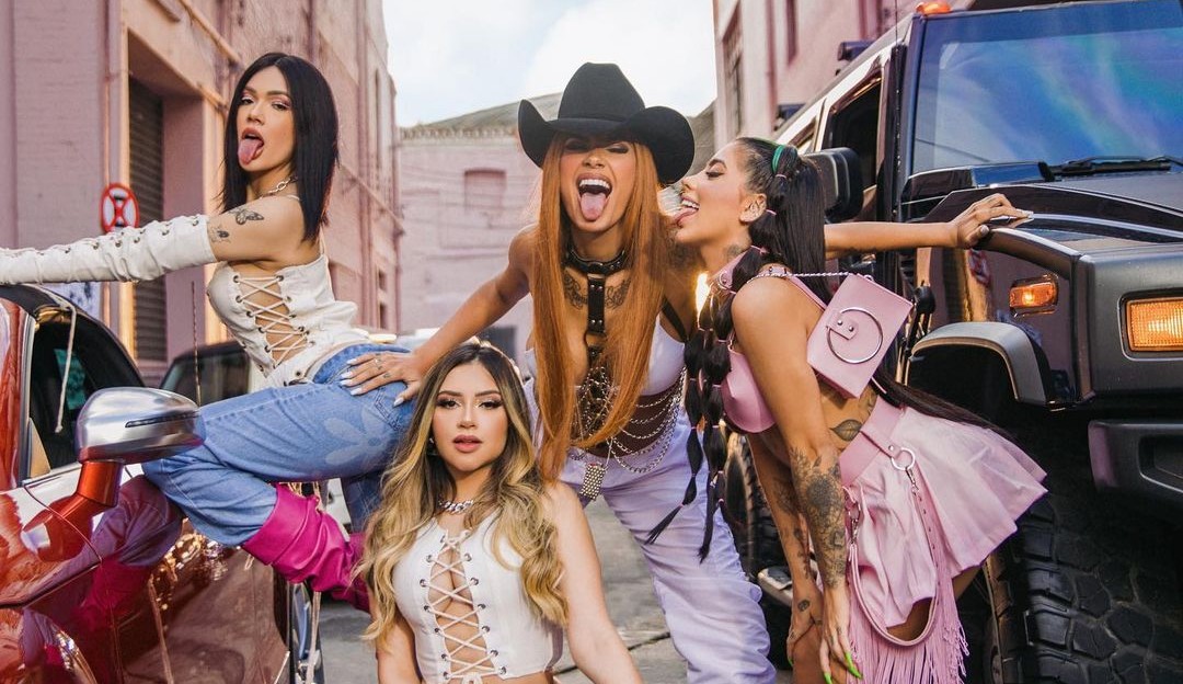 Pocah grava clipe da música “Passando o Rodo” com Mc Mirella, Tainá Costa e Lara Silva