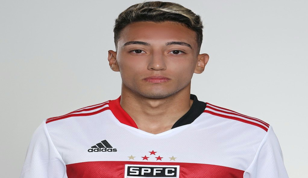 Volante Tássio se recupera de lesão e está ansioso para voltar voando aos gramados