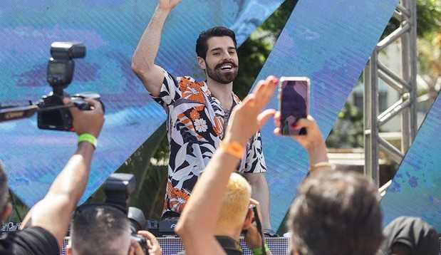 Beach Park inaugura toboágua em parceria com Alok