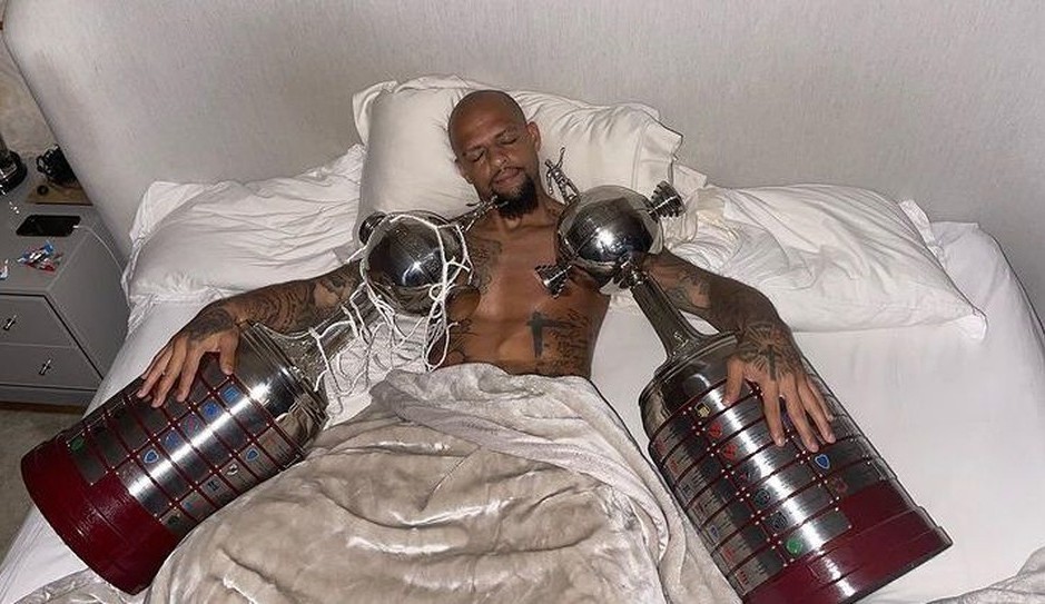 Apalavrado com o Fluminense, Felipe Melo deve viajar para o Rio está semana