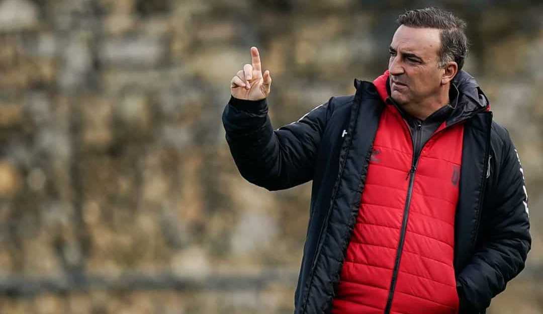 Com Marcelo Gallardo e Jorge Jesus fora da lista, Carlos Carvalhal é o favorito para assumir o Flamengo