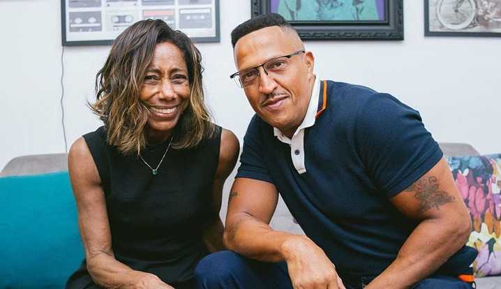 Mano Brown entrevista Glória Maria em seu podcast ‘Mano a Mano’