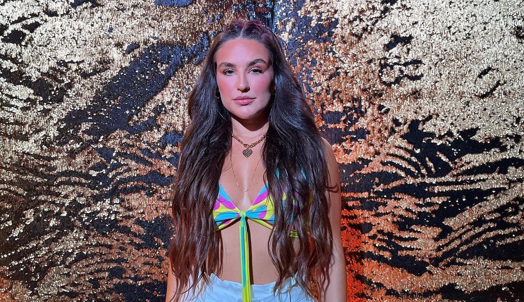 Kéfera responde ataques após ser chamada de “/bissexual de Taubaté”/