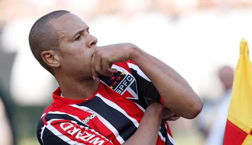 Luis Fabiano se aposenta aos 41 anos de idade