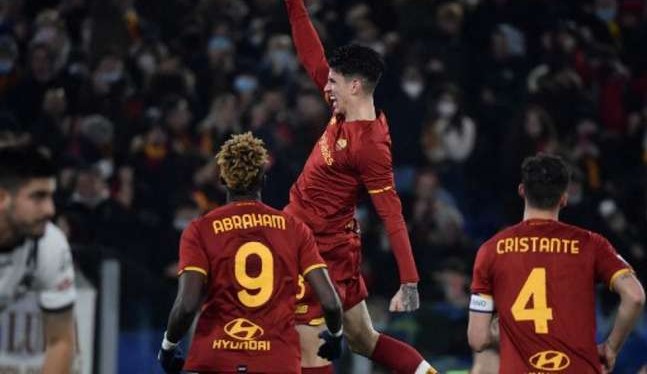 Roma vence o Spezia por 2 a 0 e chega ao g 6 do Campeonato