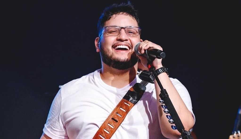 O cantor Maurilio apresenta melhoras, mas segue em estado grave segundo novo boletim médico