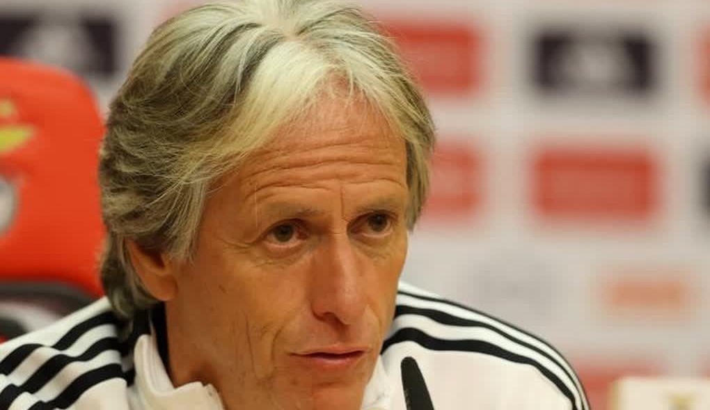 Expectativa do Benfica é que Jorge Jesus peça demissão; Flamengo segue de olho no treinador