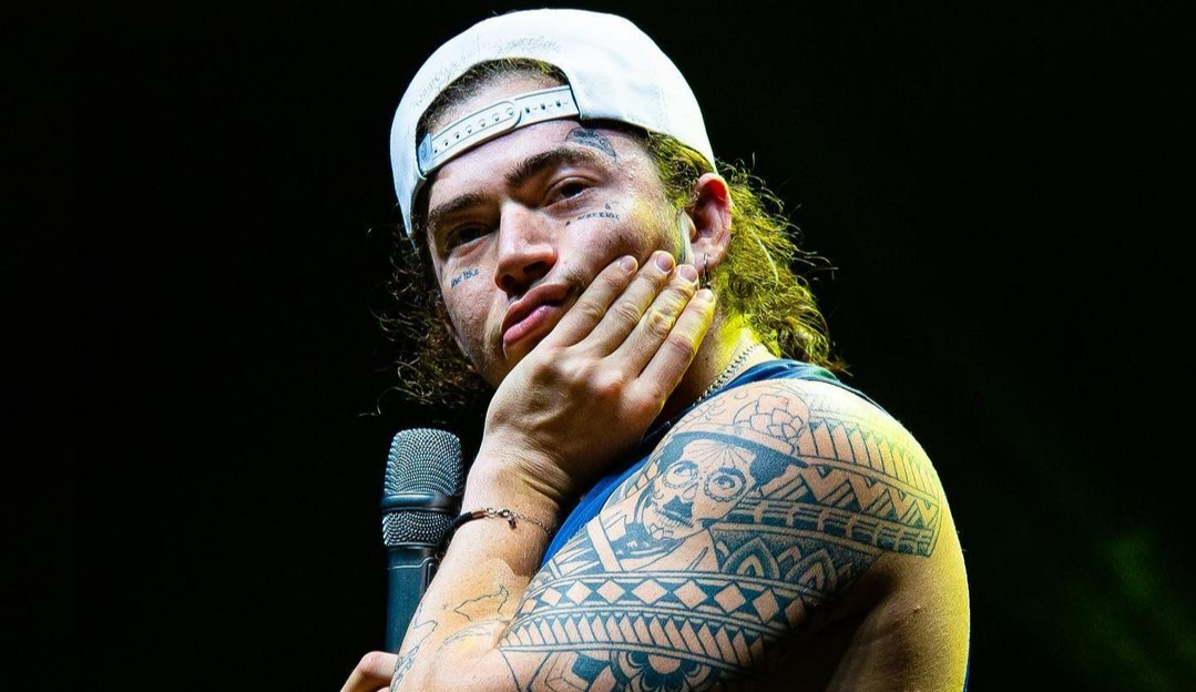 Whindersson vai promover leilão de objetos pessoais para ajudar vítimas de chuva na BA