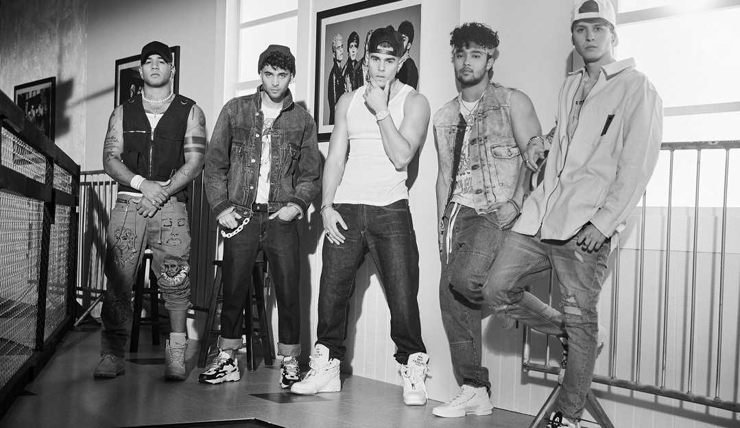 CNCO lança clipe da música “Tan Enamorado” e data do novo álbum