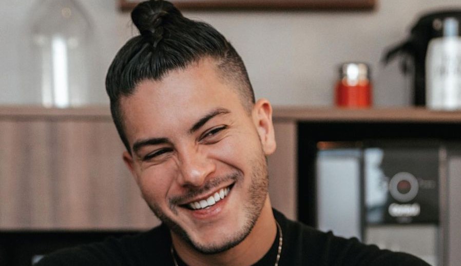 BBB22: Arthur Aguiar é um dos confirmados para o reality conforme diz colunista