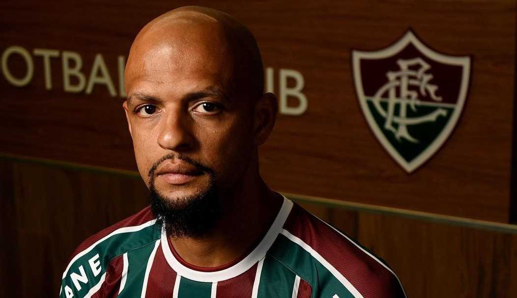 Volante Felipe Melo testa positivo para Covid-19