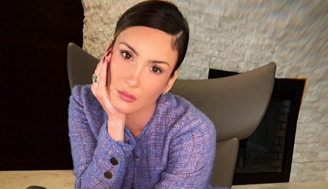 Claudia Leitte relembra perrengue em turnê: “Diarreia coletiva”