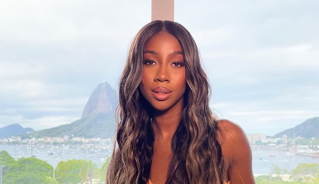 Camila de Lucas compra uma mansão e dá spoiler emocionante