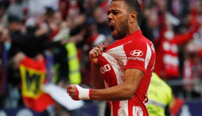 Renan Lodi está fora nos dois primeiros compromissos da seleção por não estar vacinado