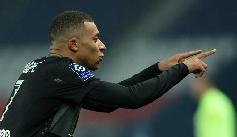 Psg Vence o Brest por 2 a 0 e segue líder do Frânces