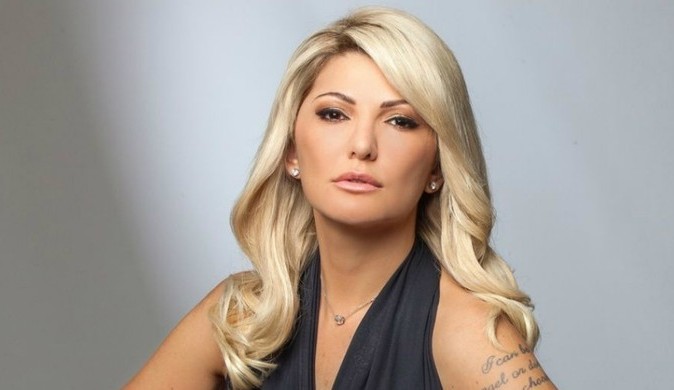 Antonia Fontenelle terá que cumprir serviço comunitário por ter difamado Felipe Neto