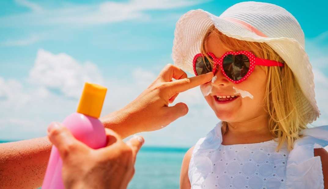 Saiba os cuidados que devemos ter com as crianças no verão
