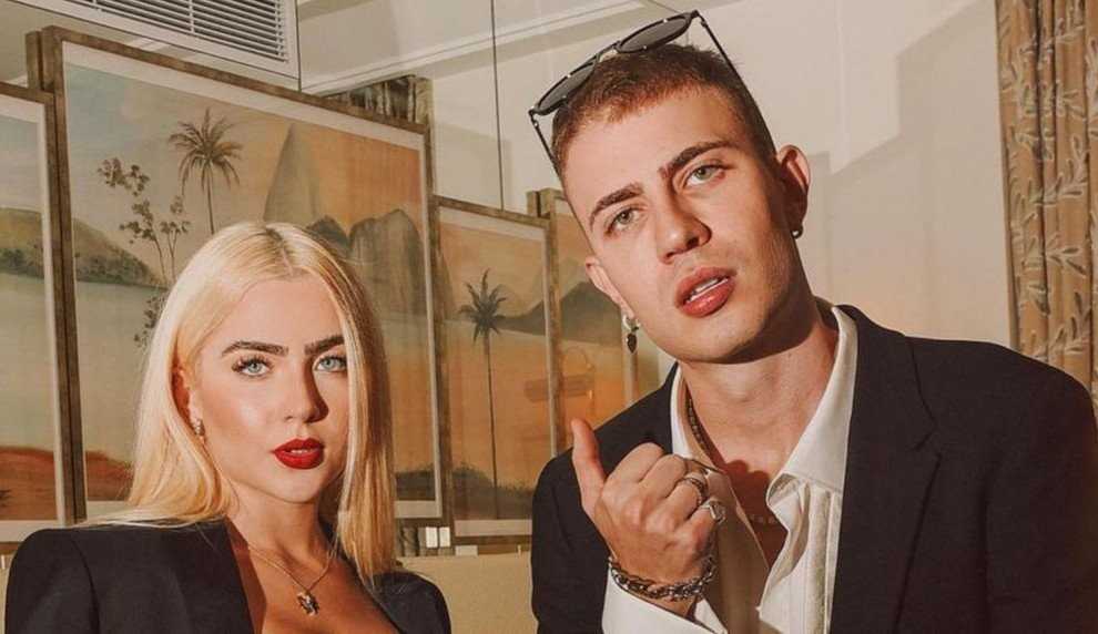 Irmão de Jade Picon, Léo, faz brincadeira com a irmã em protetor de tela