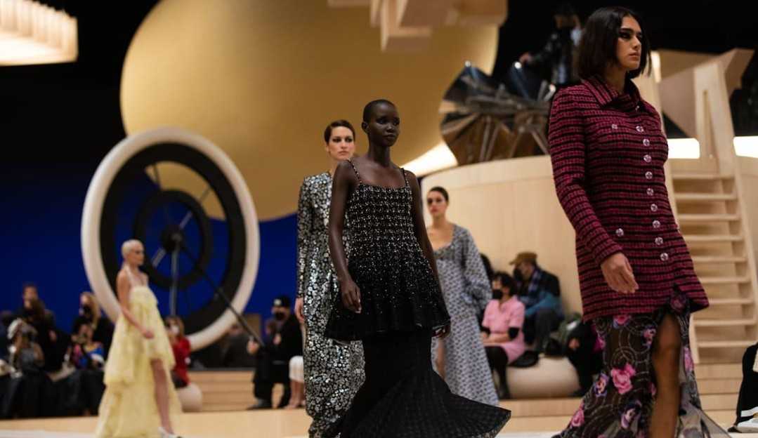 Tendências da alta-costura para o verão 2022