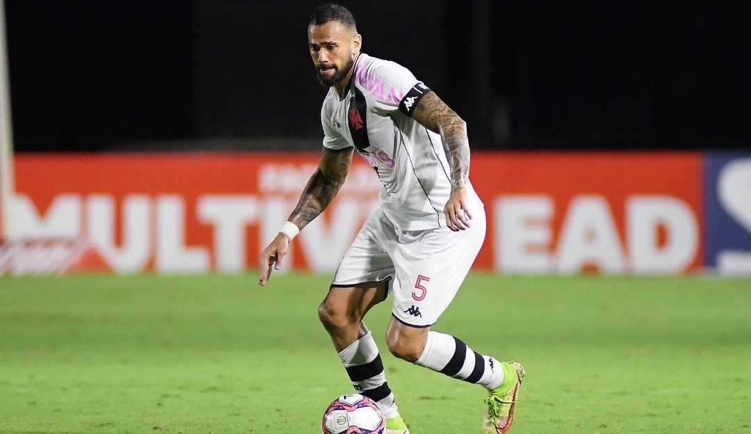 Leandro Castan deixa o Vasco após acordo entre as partes