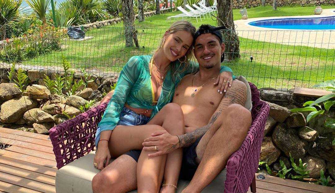Mansão de Gabriel Medina e Yasmin Brunet está à venda por R$ 8 milhões