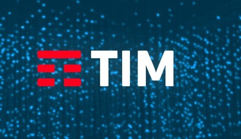 Com inauguração de loja na plataforma Cripvoxels, TIM estreia no metaverso