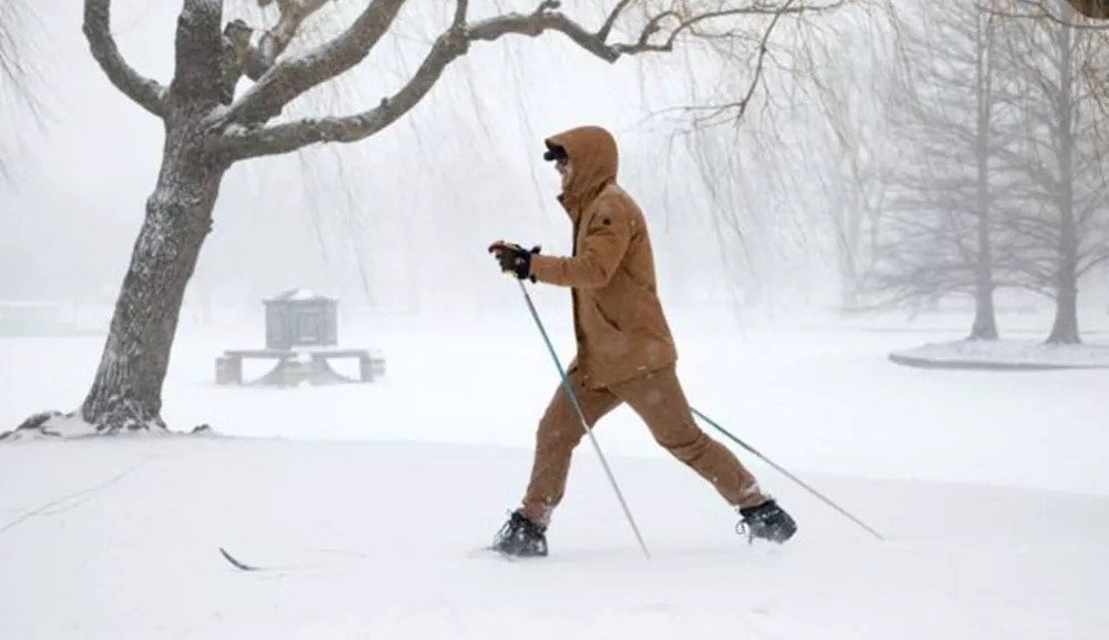 Ciclone bomba atinge parte dos Estados Unidos