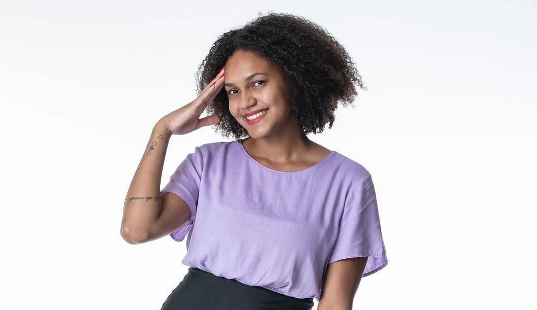 BBB22: Jessi canta paródia que usa com seus alunos de “/Show das Poderosas”/ da Anitta