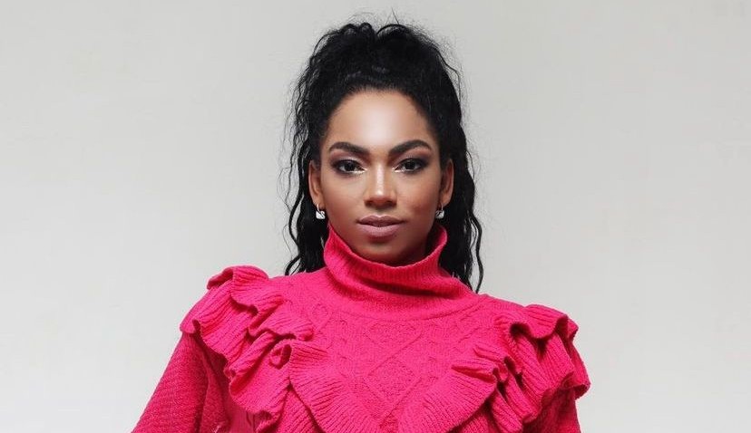 Influencer Dienny Walser se tornou um referencial de beleza e empoderamento na internet