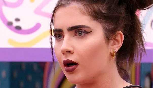 BBB22: “/Trouxe calcinha descartável”/ revelou Jade Picon