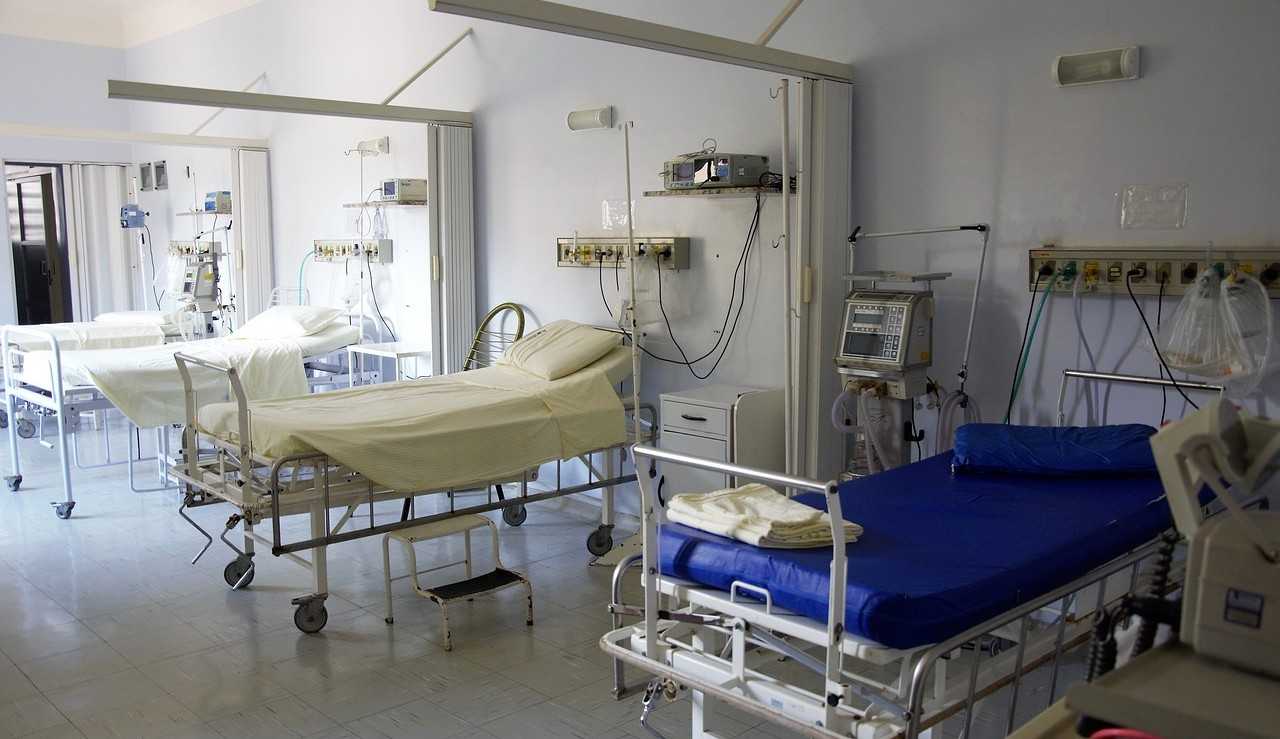 Estados Unidos ultrapassam 900 mil mortes por Covid-19