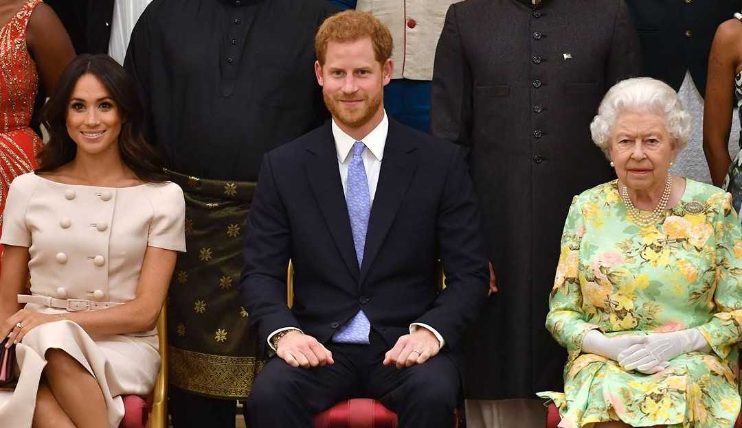 Príncipe Harry e Meghan Markle deixam de prestar homenagens à Rainha Elizabeth II no aniversário de 70 anos do seu reinado