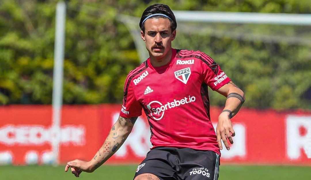 Gabriel tenta recuperar espaço no meio-campo do São Paulo
