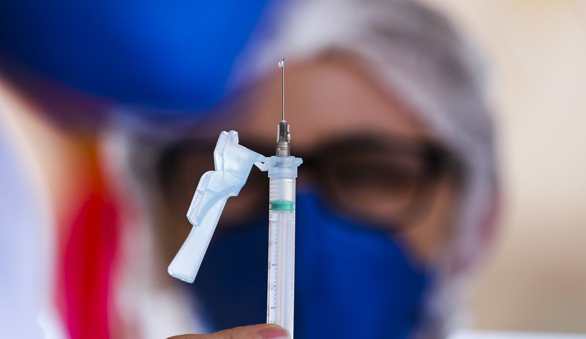 Covid-19: Ministério da Saúde não recomenda a aplicação da quarta dose