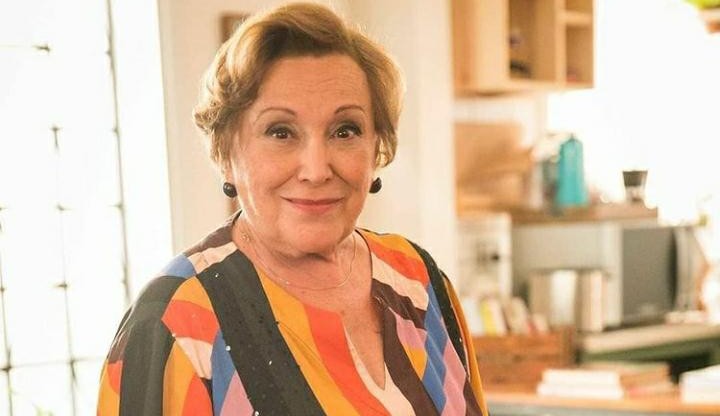 Nicette Bruno internada com Covid, tem piora na função renal e precisa de hemodiálise