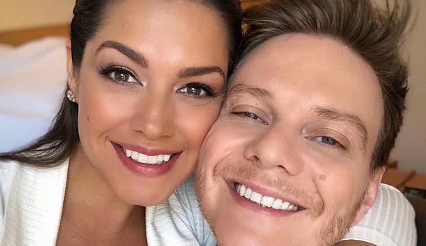 Thais Fersoza fica saudosa ao relembrar os momentos ao lado do marido