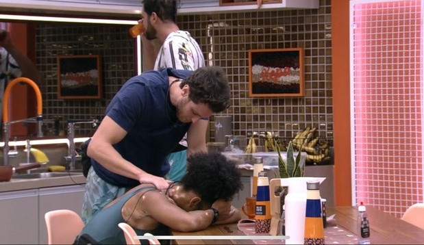 BBB22: Maria é expulsa e Natália passa mal