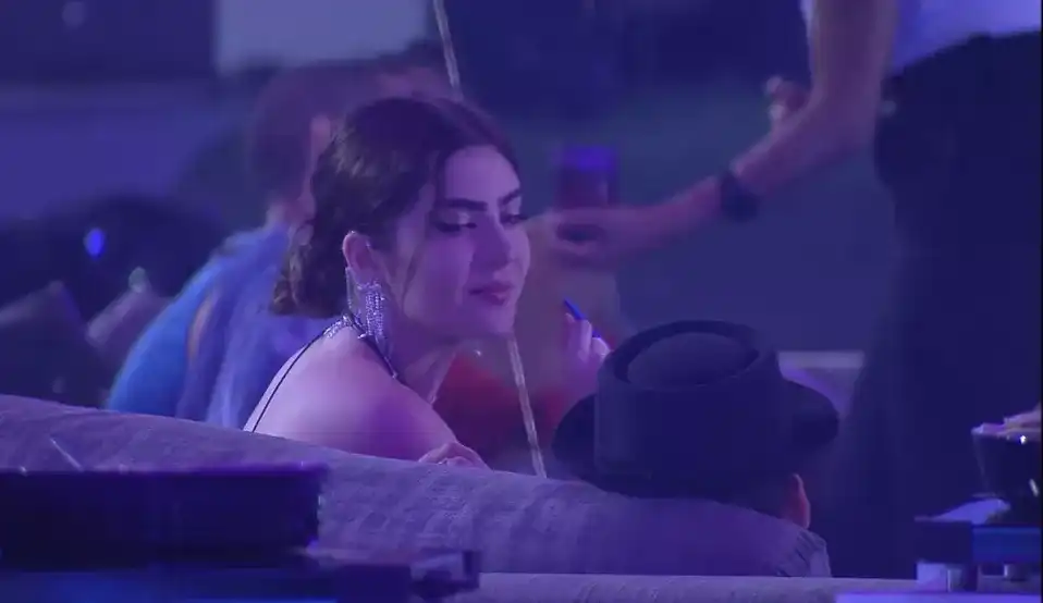 Jade Picon conversa com Pedro Scooby sobre a relação com Paulo André