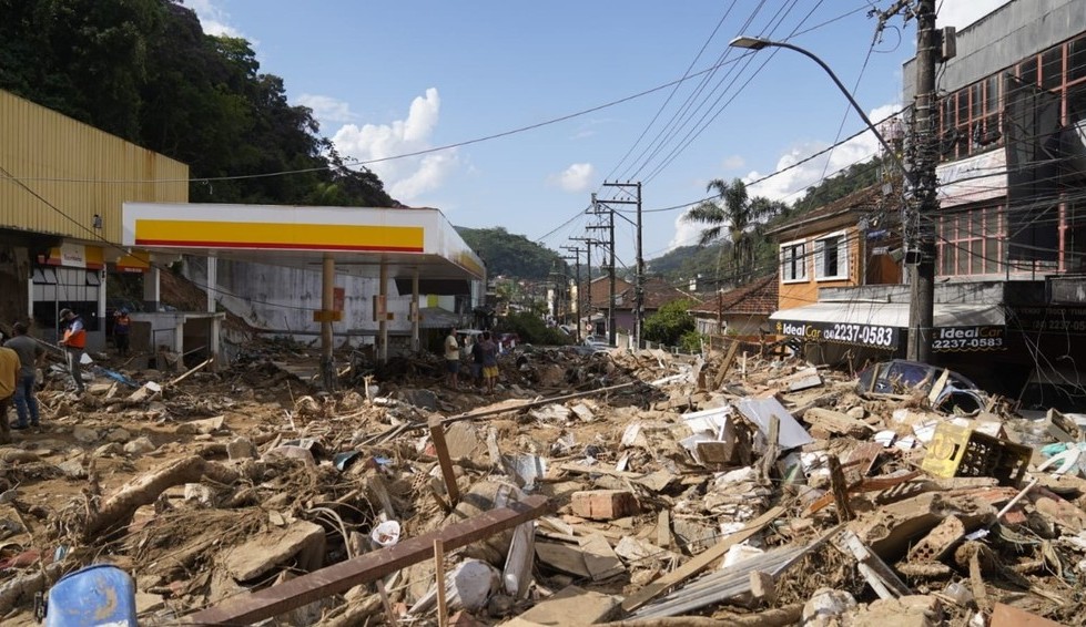 Petrópolis: Prejuízo na rua principal do comércio chega a R$ 78 milhões