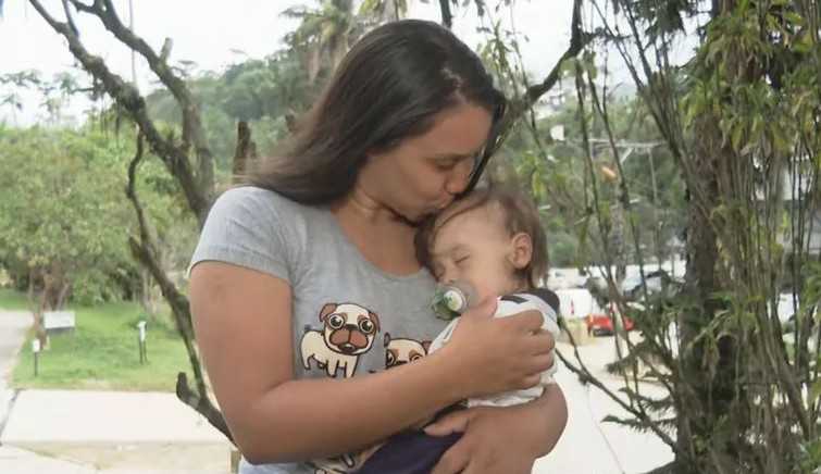 Petrópolis: “/Alívio”/, diz mãe ao ser resgatada com bebê por helicóptero