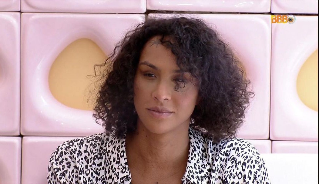 BBB22: Linn da Quebrada exibe novo visual