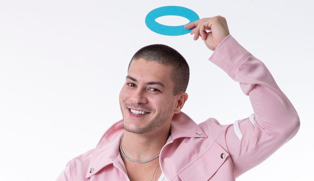 BBB22: Arthur Aguiar é o novo Anjo da semana; Laís e Larissa estão no Monstro