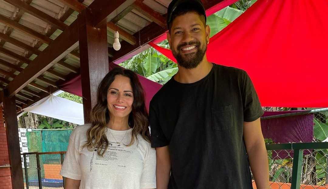 Viviane Ararujo anuncia gravidez ao lado de Guilherme Militão
