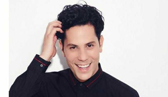 Ex-RBD Christian Chávez é acusado por ex-garoto de programa de lhe transmitir HIV